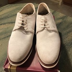 Base London men’s oxford size 12 off white suede